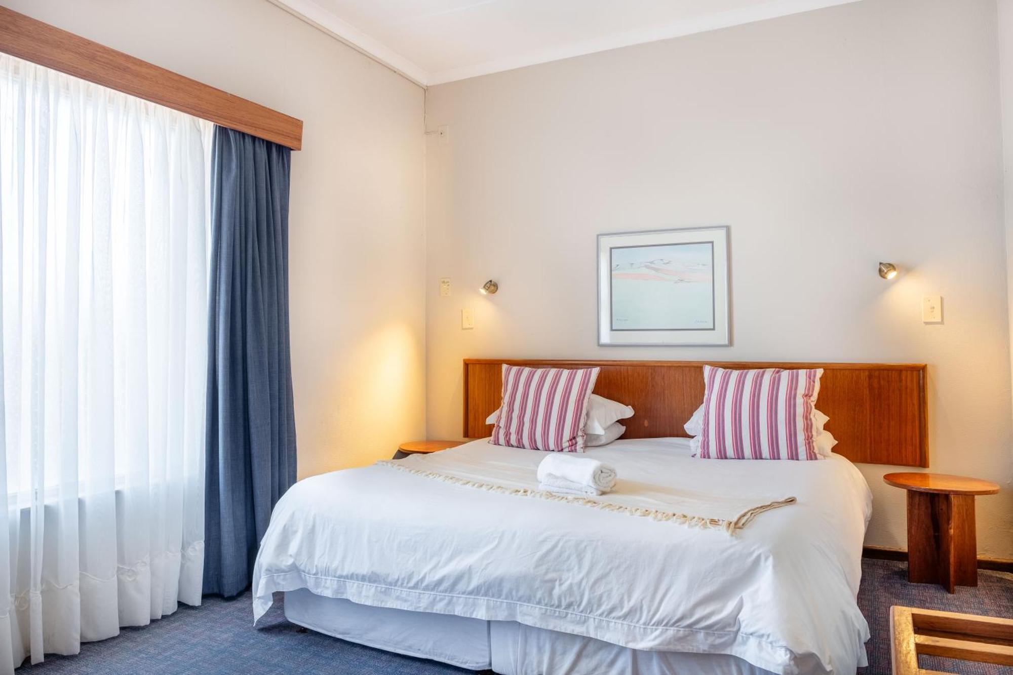 Karoo Country Inn Middelburg  Eksteriør billede