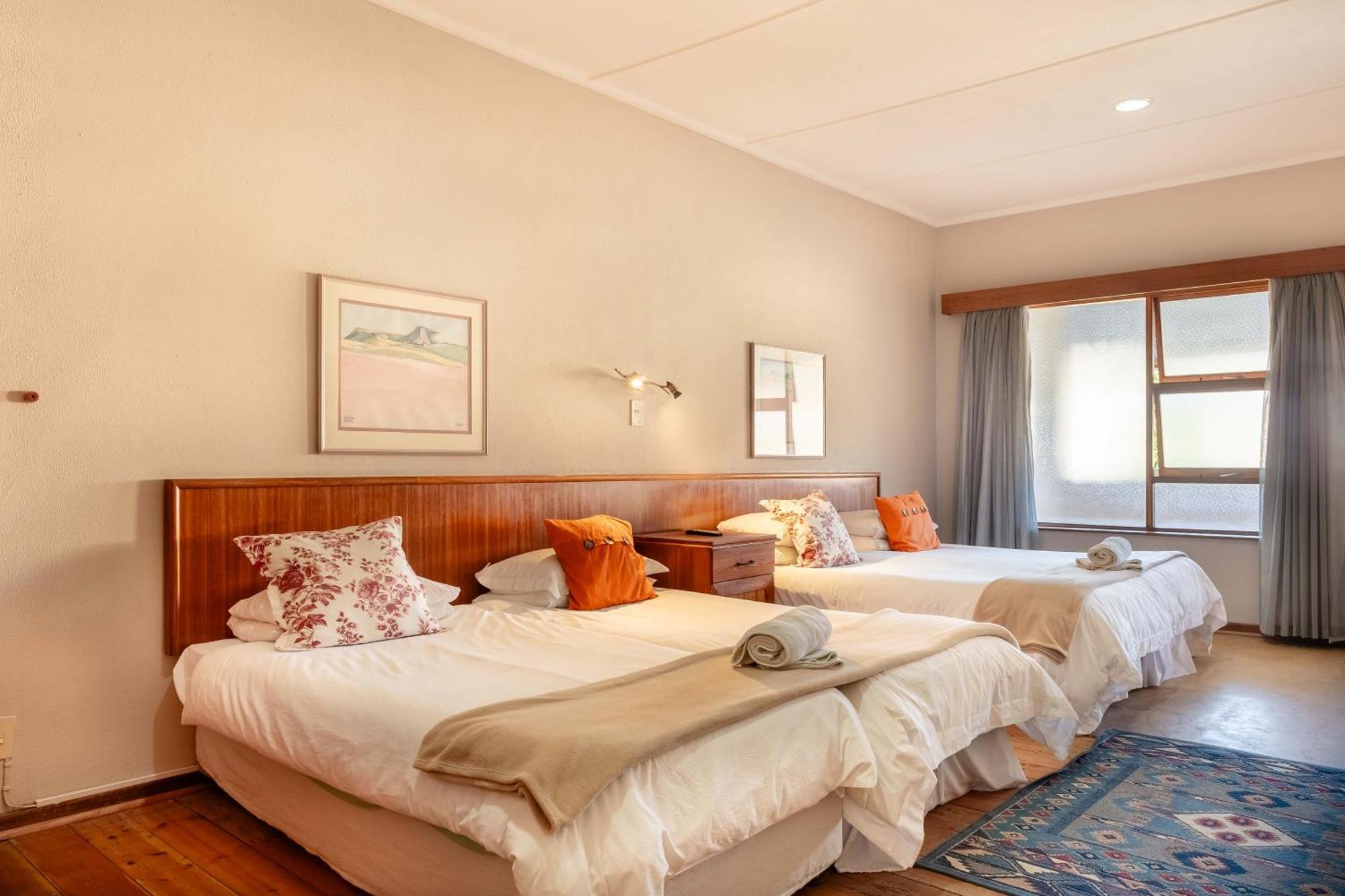 Karoo Country Inn Middelburg  Eksteriør billede