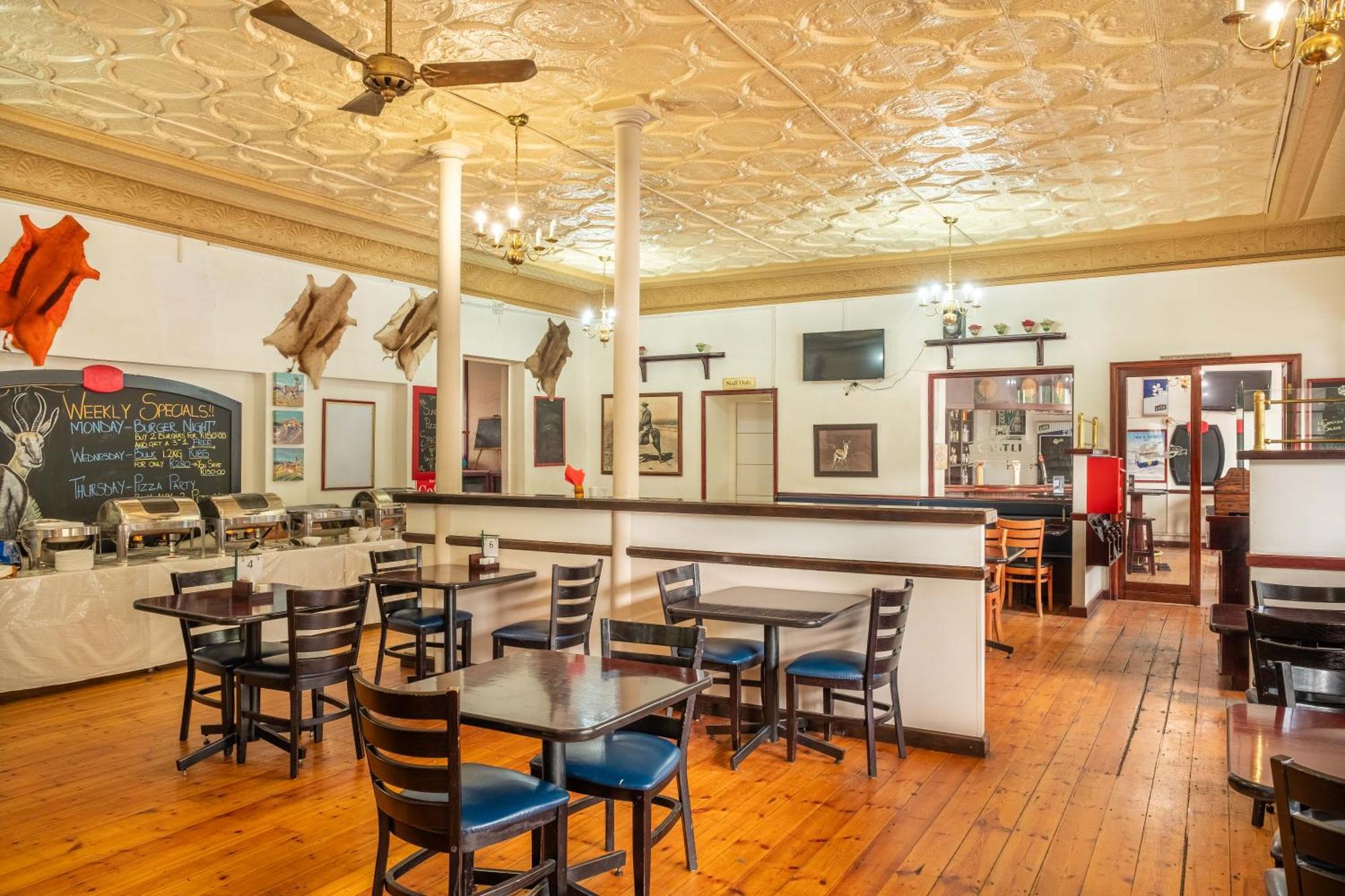 Karoo Country Inn Middelburg  Eksteriør billede